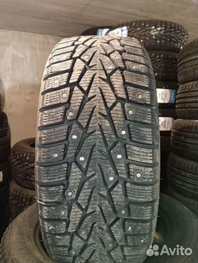 Nokian Tyres Nordman 7 215/50 R17