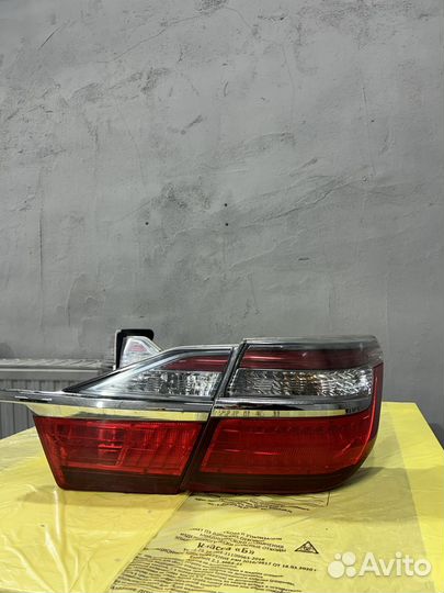 Задние фонари и фары Toyota Camry 55