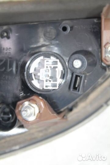 Фонарь задний внутренний левый Mazda 3 (BL) 2009