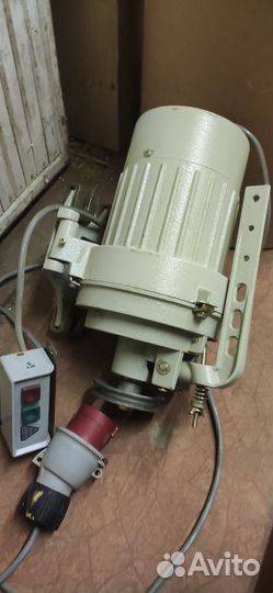 Электродвигатель к швейной машинке