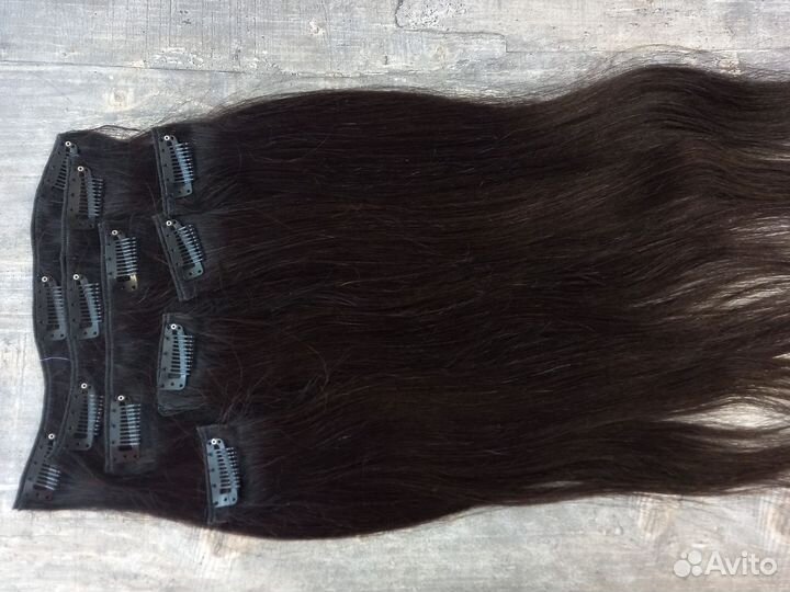 Волосы на заколках