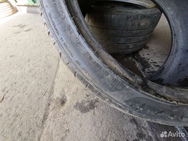 Pirelli P Zero PZ4 295/35 R21