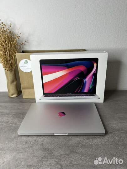 Macbook pro 13 m1 8gb 512gb