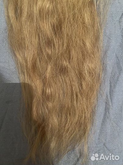 Волосы на заколках