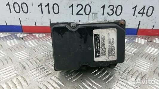 Блок ABS toyota avensis T25 (ADN17KW01)