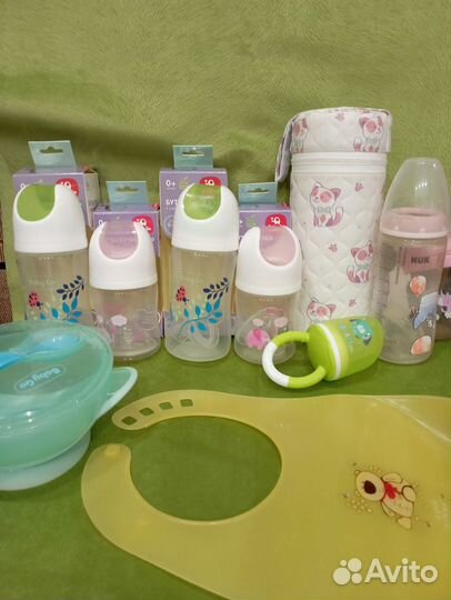 Бутылочки, тарелочка, фартук, нимблер,термос