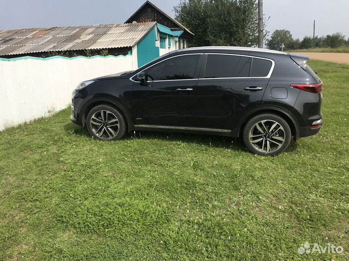 Накладки на пороги kia sportage 4