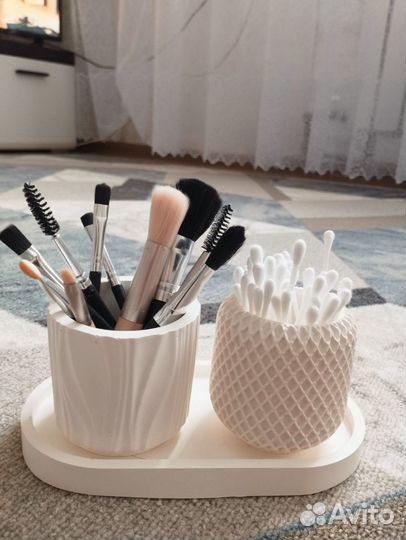 Ваза из гипса