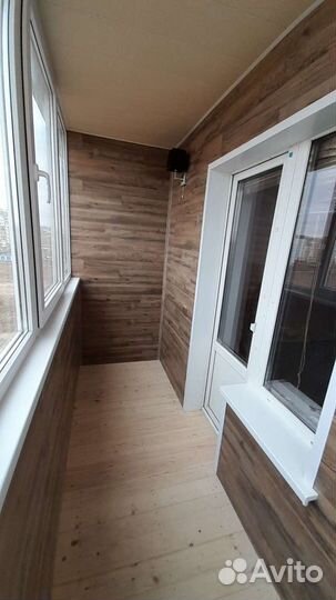 Остекление и отделка балкона