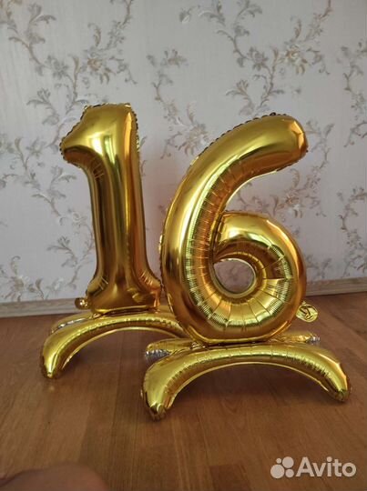 Надувные цифры