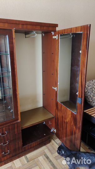 Буфеты и серванты