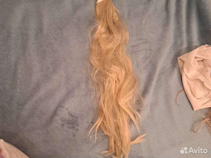 Хвост искусственных волос блонд