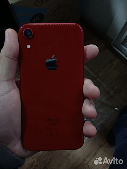 iPhone Xr, 64 ГБ