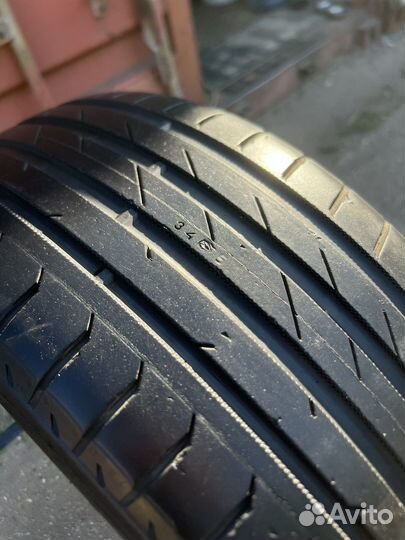 Nokian Tyres Hakka Black 235/50 R18 101Y