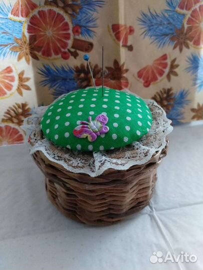 Шкатулки, конфетницы, игольницы из бумажной лозы