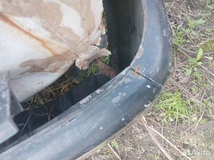 Бампер задний Audi 80 B3