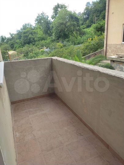 2-к. квартира, 72 м², 2/3 эт.