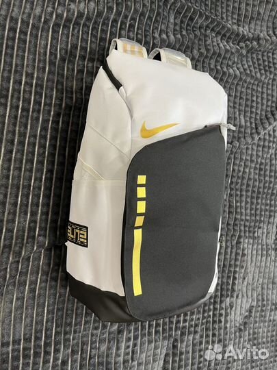 Рюкзак мужской Nike Elite Pro 2 белый gold