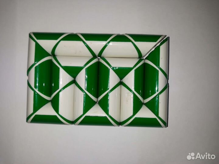 Змейка игрушка