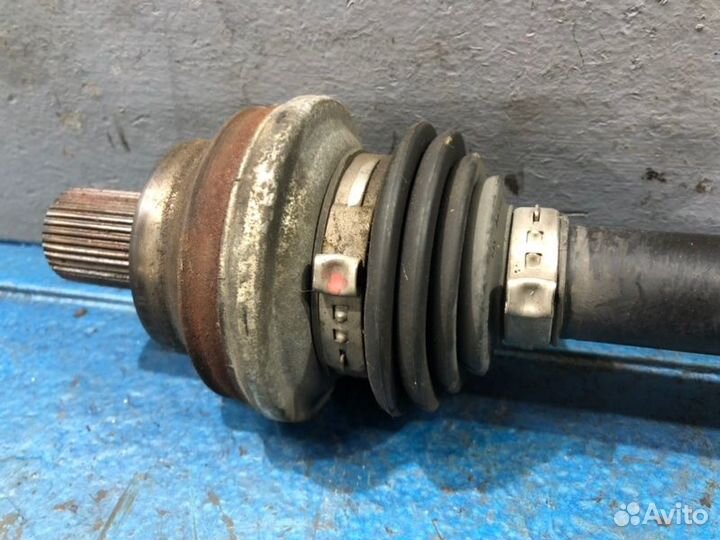 Привод задний правый Volkswagen Tiguan NF