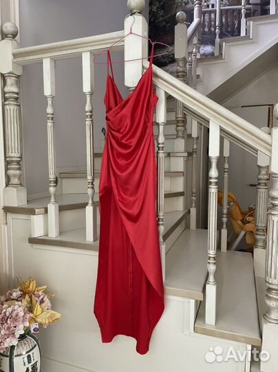 Платье женское 38