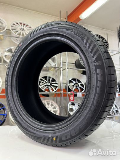 Habilead HF330 245/45 R17 99W