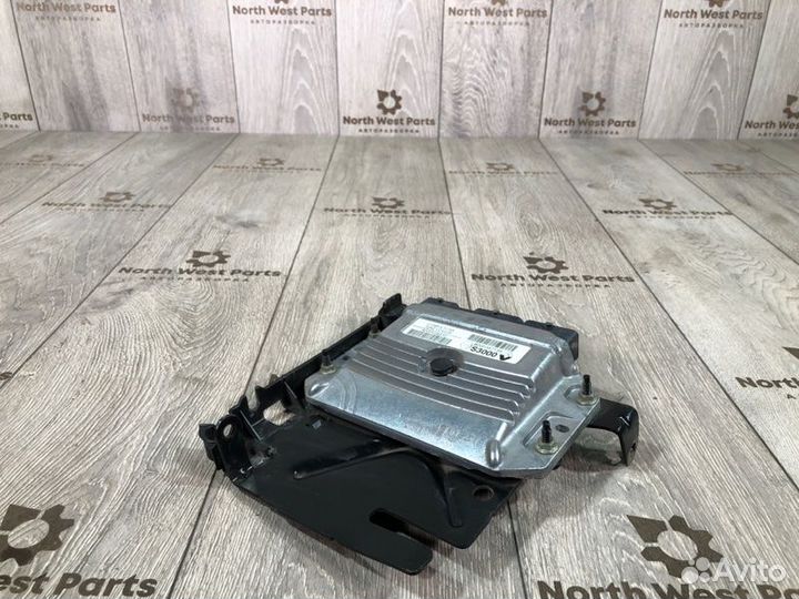 Блок управления двигателем Renault Megane 2 K4M760