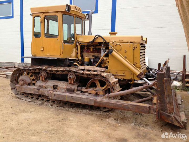 Машинист бульдозера