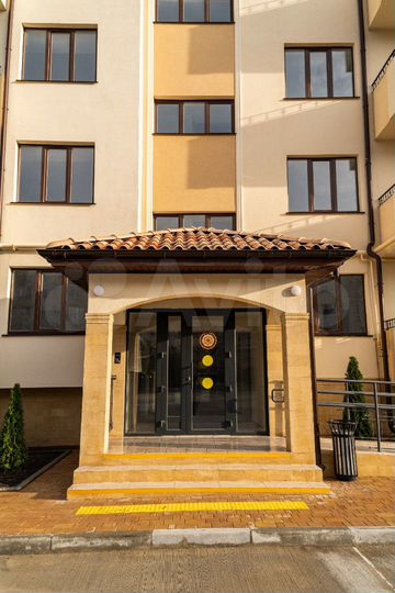 1-к. квартира, 51,1 м², 1/6 эт.