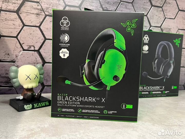 Razer blackshark v2 зеленые наушники