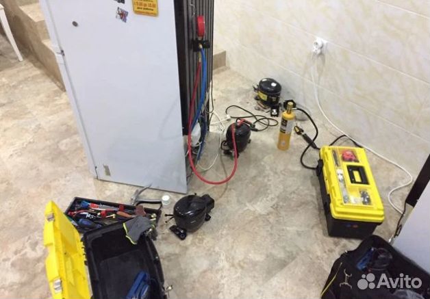 Ремонт стиральных машин Холодильников и Посудомоек