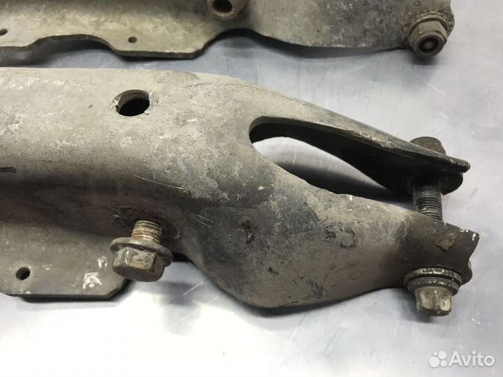 Рычаг задний нижний Mercedes-Benz S500 (W220)