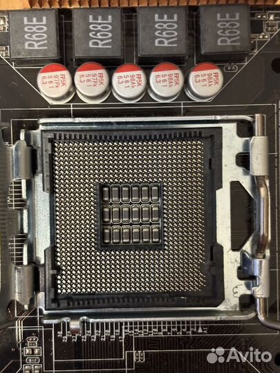 Материнская плата Asus P5Q-E