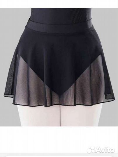 Купальник спортивный и юбка для девочки