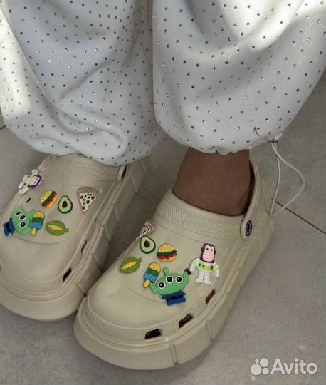 Crocs женские кроксы