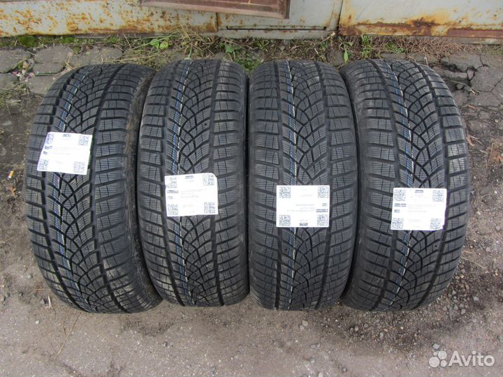 Goodyear UltraGrip Performance Gen-1 235/50 R19 103V