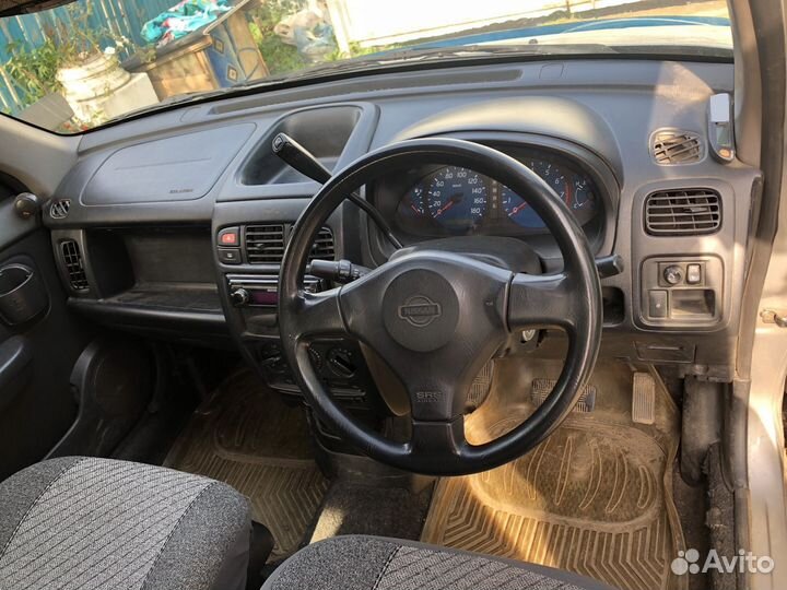 Nissan Cube 1.3 AT, 2000, 236 000 км