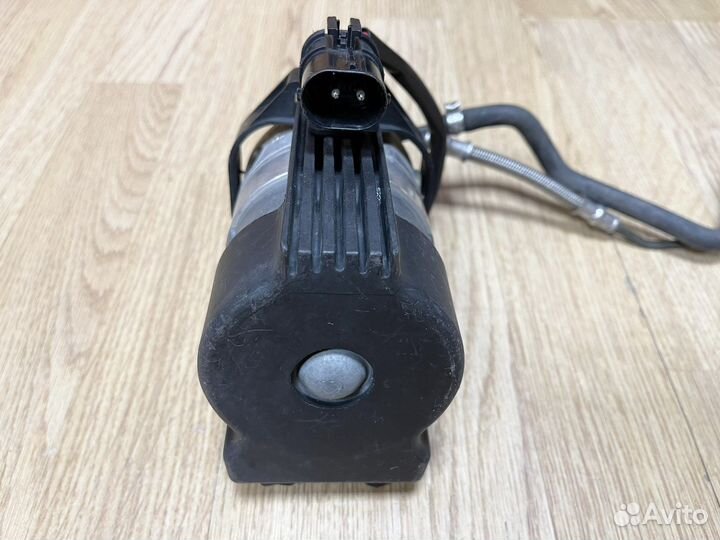 Насос гидравлический BMW E60 E65/E66/E67 E65