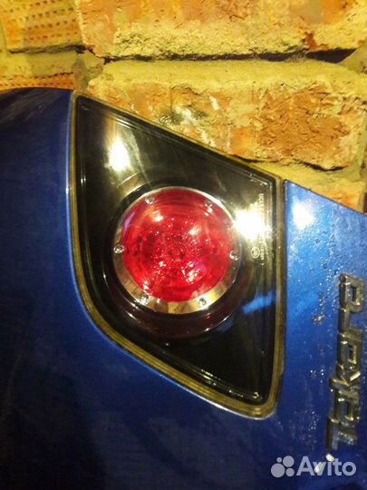 Фонарь в крышку багажника mazda 3 bk оригинал прав