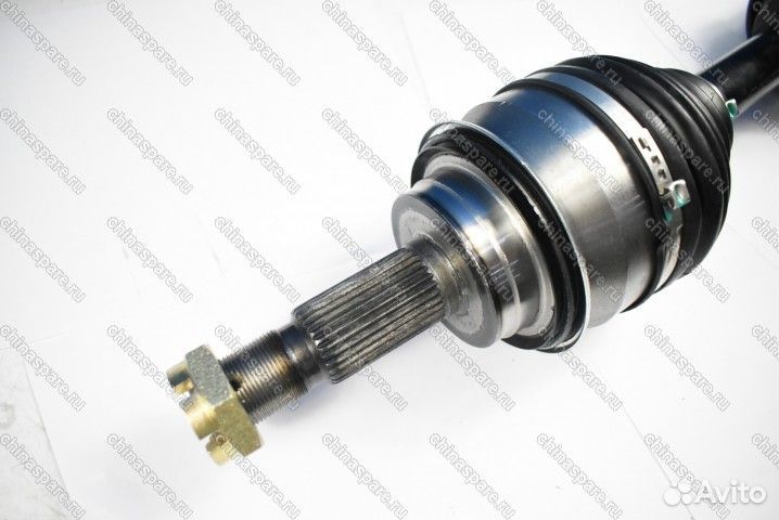 Привод в сборе Toyota Fortuner / Hilux 15