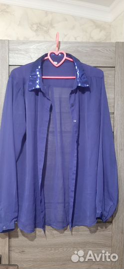 Продам блузку женскую