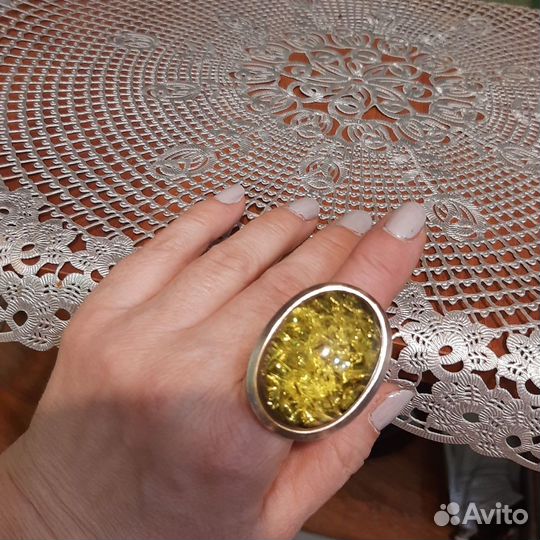 Серебряное кольцо женское