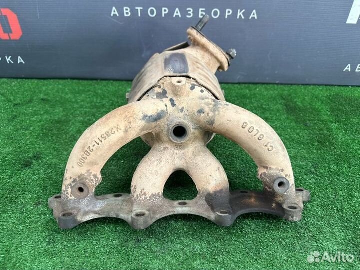 Коллектор выпускной без катализатора (выбит) Kia