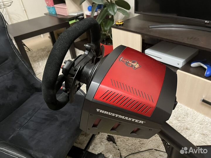 Кокпит для симрейсинга. Thrustmaster TS XW