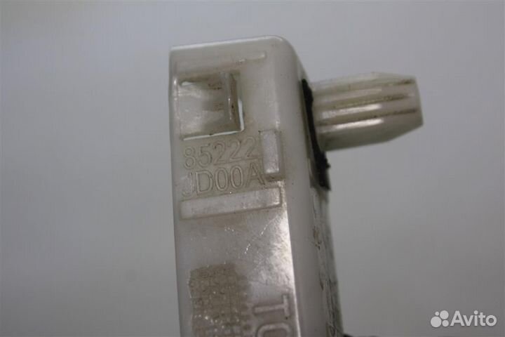 Кронштейн заднего бампера Nissan Qashqai J10 рест