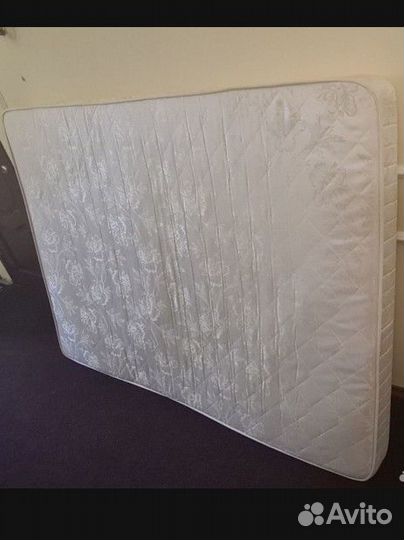 Матрас 140х200 бу