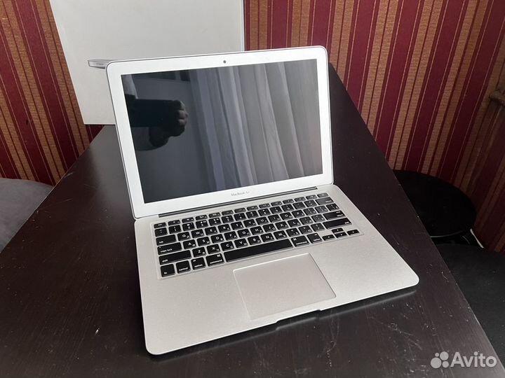 MacBook Air 13,3 2104 i7/8Gb/500Gb/SSD/Новая АКБ