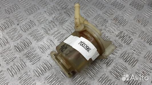 Бачок гу lexus GS 3 (1NN35NO01)