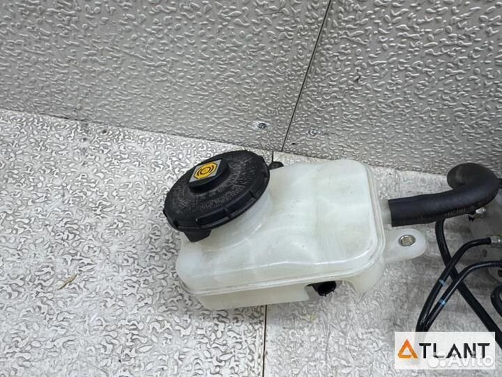 Главный тормозной цилиндр honda vezel