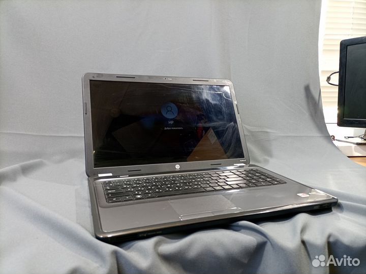 Ноутбук Hp i5 с 17 экраном